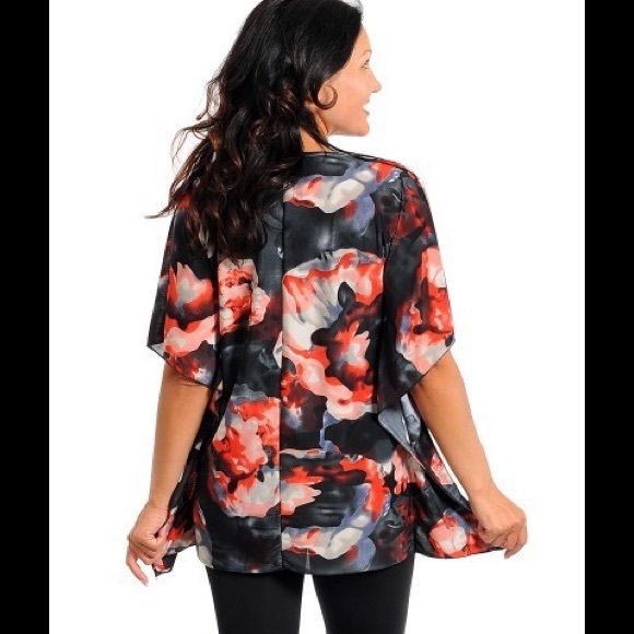 Blouse - Picture 2 of 2